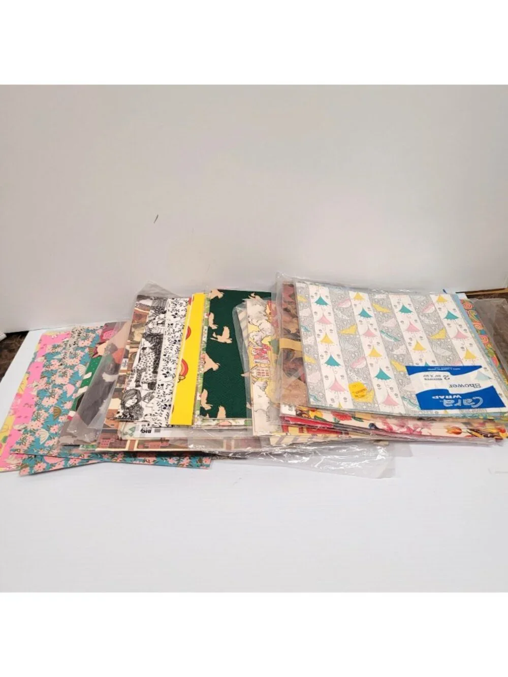 Lot 90+ Single Flat Fold Gift Wrap Scrapbooking Paper Various Theme 1960-1990
